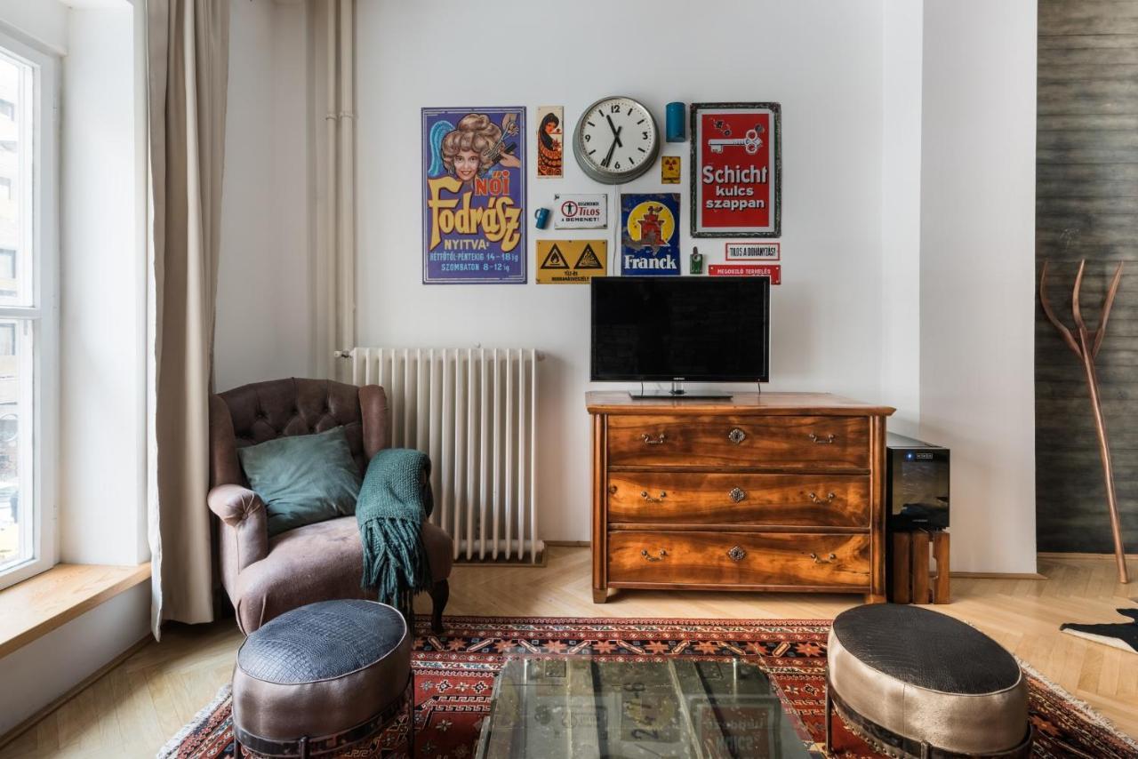 Apartment Smart, Stylish In The Heart Of