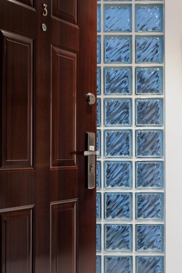 Apartment Smart, Stylish In The Heart Of