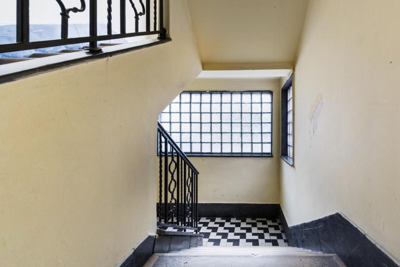 Apartment Smart, Stylish In The Heart Of *